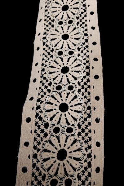 DUAYEN güpür dantel ışıltılı çiçek desen sütlü kahve renk 1 metre