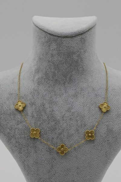 Inure Jewelry قلادة من الفولاذ بسلسلة ذهبية ذات قيمة من الذهب البرسيم