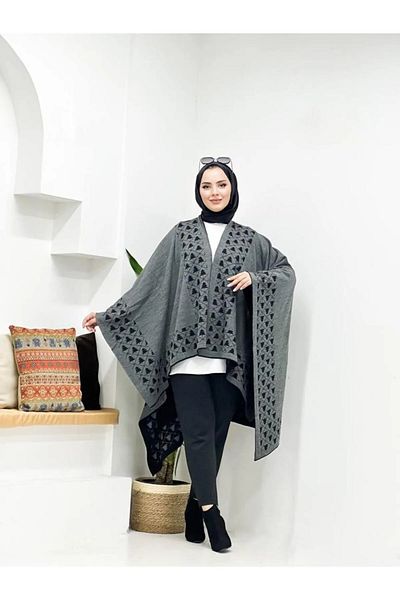 02Lady Fashion Women's Double-Sided Wearable Patterned Knitwear Shawl Poncho