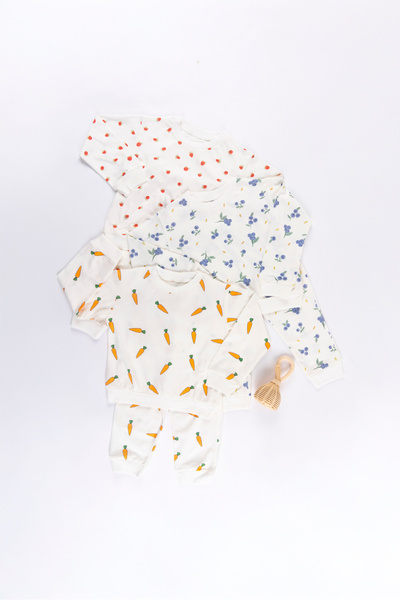 Cankız Kids Çilek Desenli Unisex Çocuk Pijama Takımı