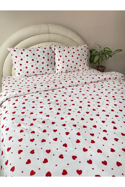 GİNETEKS 4dílná sada elastických povlaků na přikrývku - se vzorem srdce