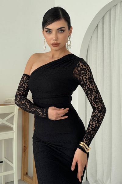 bayansepeti Podšívková krajková látka Asymetrický výstřih na jedno rameno Detailní tužkový střih Černé krajkové večerní šaty 364