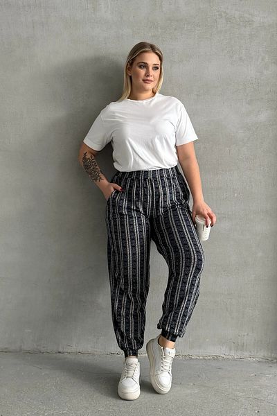 Stil Diva Plus Size Elastic Waist and Leg Striped Pocket Trousers 89-71