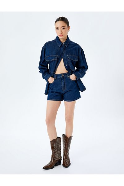 Koton Relaxed Fit Cotton Button Pocket Detailed Mini Denim Shorts