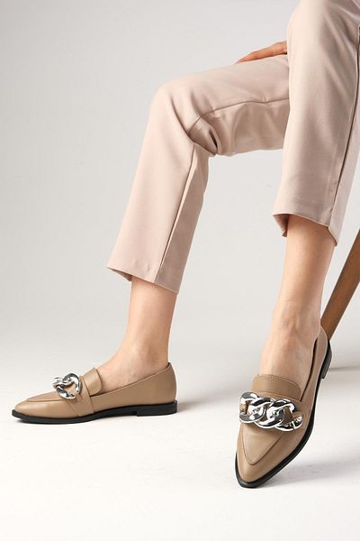Mio Gusto Gianna Mink Color Chain Accessory Women's Loafer Daily Flat Shoes