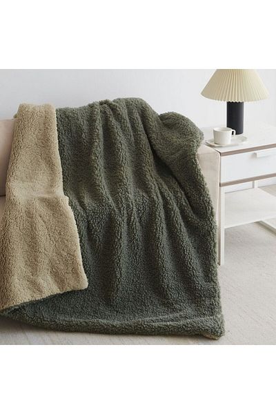 Mezoe Soft and Luxurious Comfortable Sherpa Throw Blanket