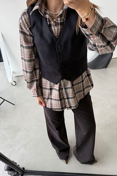 Özge Özgenç Suede Vest with Four Buttons