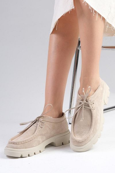 Mio Gusto Hope Beigefarbene Damen-Loaferschuhe mit dicken Sohlen