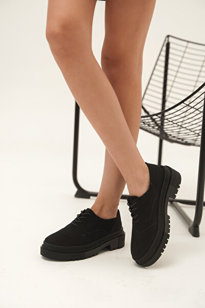 Lizzu Черни велурени дамски мокасини - с връзки, дизайн Konie