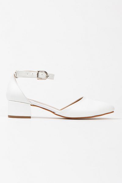 Mitto Women's Short Thick Heeled Karnıyarık Model Shoes