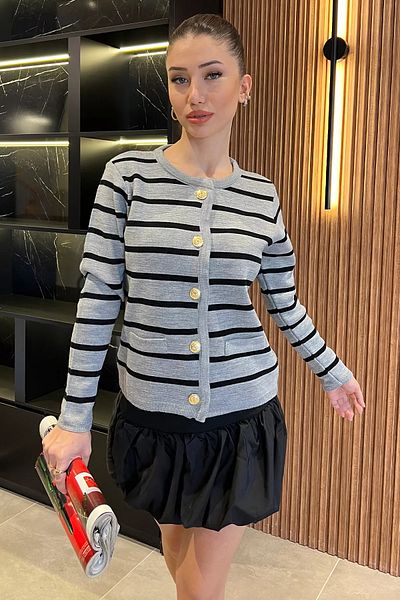 GÜLSELİ Gray Women's Front Buttoned Stripe Patterned Knitwear Cardigan (Size Fits S-M-L)
