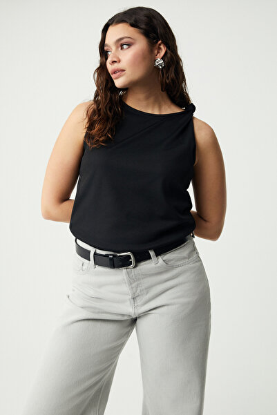 ETHIQUET Katerbb Women's One Shoulder Knot Detail Sleeveless Black Plus Size Blouse