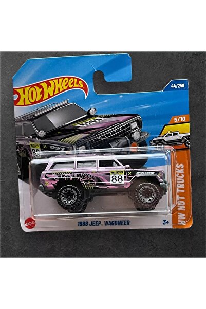 HOT WHEELS 2025 Tekli Araba 1988 Jeep Wagoneer Mor 5/10