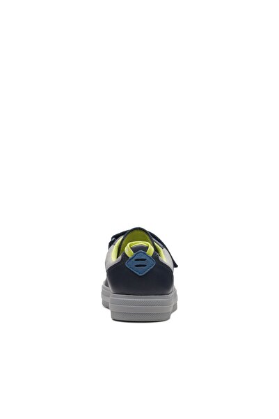 CLARKS Nova Beat K Navy SHOES JUNIOR BOYS