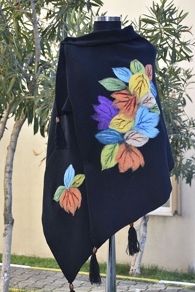 AYNALI BOHÇA Women's Black Wool Felting Etol Shawl