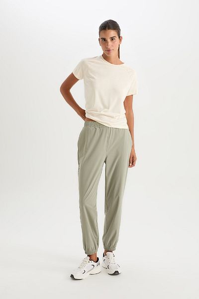 DeFacto DeFactoFit – Taillenbein mit Taschen und Gummizug, Standard-Fit-Jogginghose C9415AX25SP