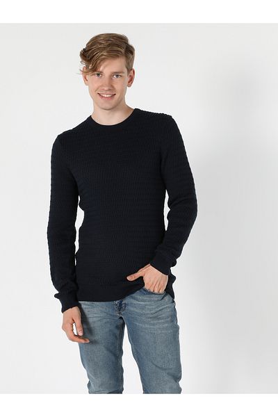 Colin's Мъжки пуловер Slim Fit с кръгло деколте в тъмносин цвят
