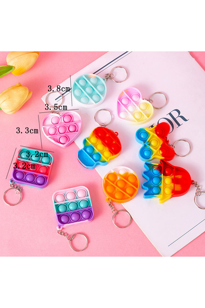 Choice مجموعة من 20 قطعة من سلسلة المفاتيح الصغيرة للأطفال الصغار، ألعاب حسية للأطفال، مجموعة كبيرة من الجوائز في الفصول الدراسية وأعياد الميلاد