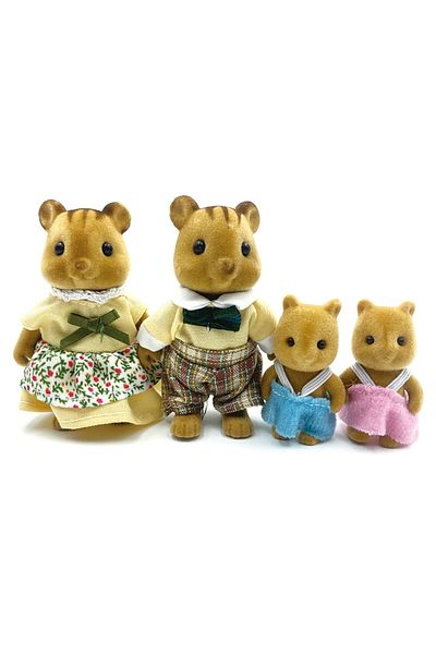 Choice Squirrel Family 1:12 Toy House Forest Family Miniature Toy Furnitureand Dolls