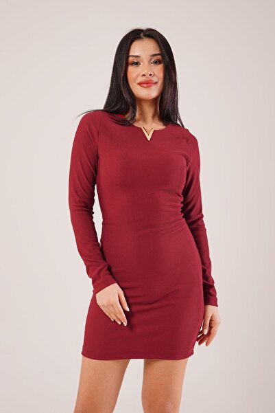 Hipo Trend Rochie burgundă otomană cu cataramă în V în față