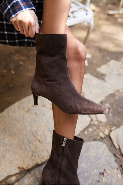 ANGELİNA JONES KALİMERA KADIN KAHVE SUET MINI TOPUKLU BOOTİE