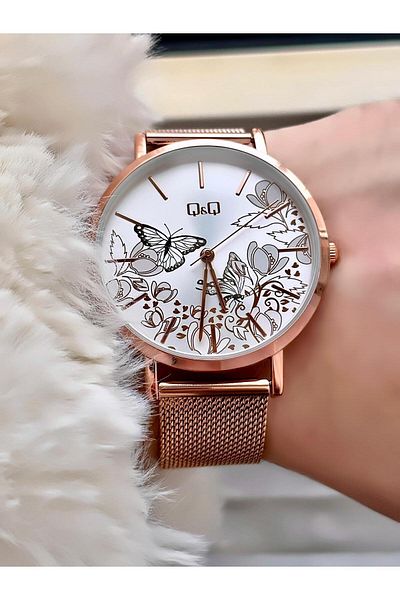 Q&Q Women's Straw Cord Wristwatch