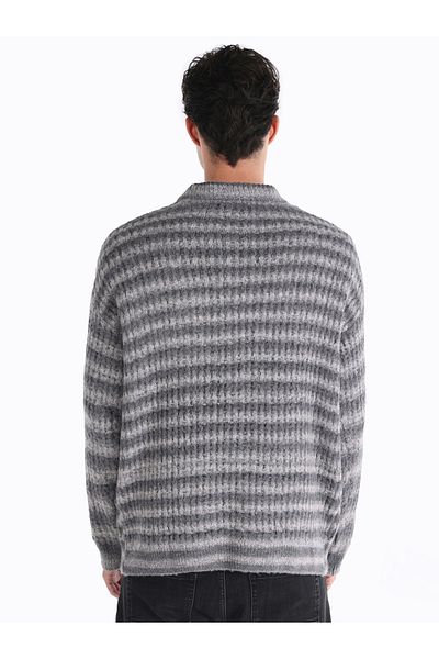 Colin's Gray Striped Regular Fit Crew Neck Men's Knitwear Sweater