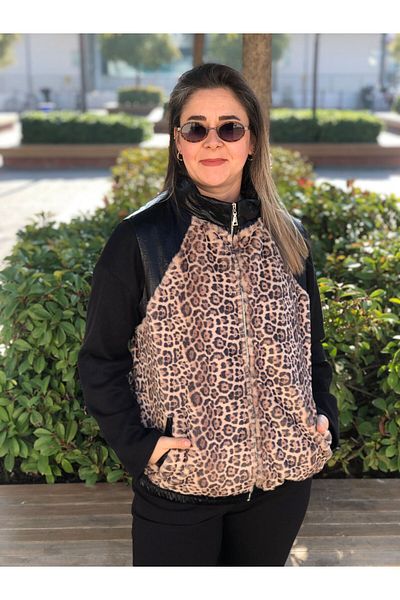 BAKTAGÖR Luxurious Leopard Fur Vest