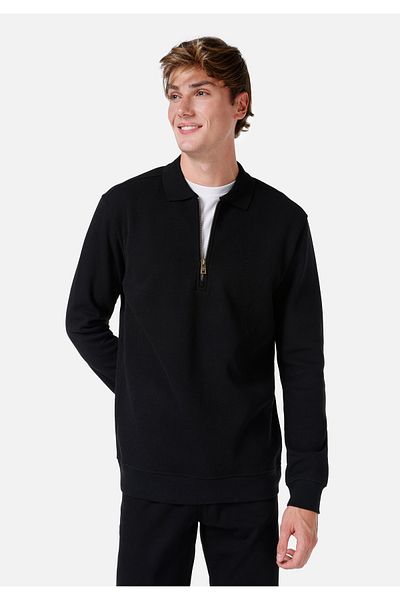 Colin's Men's Black T-Shirt - U. Sleeve