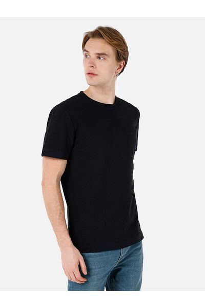 Colin's Men's Black T-Shirt - Sleeves