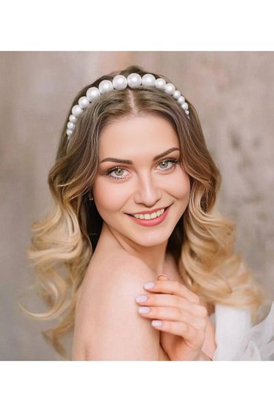 Maison Mila Woman's Grand Pearl Crown