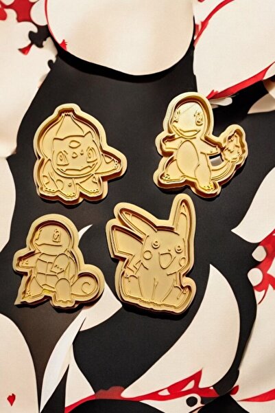 Cypnova مجموعة قوالب البوكيمون (4 قطع) - بيكاتشو، السنجاب، بولباسور، تشارماندر