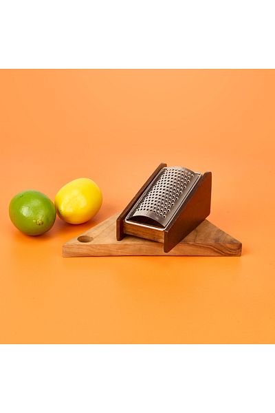 AROW Garlic Grater with Acacia Chamber - Brown - 13X7X6 cm