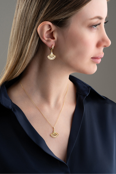 Silvano Jewelry 925 Ayar Gümüş Zirkon Taşlı Yelpaze (Kolye-Küpe) Set