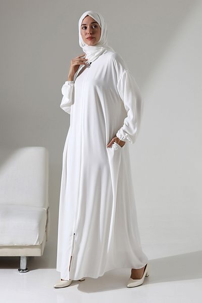 Berel Moda أبيض Luabe Ferace مع الملابس الداخلية