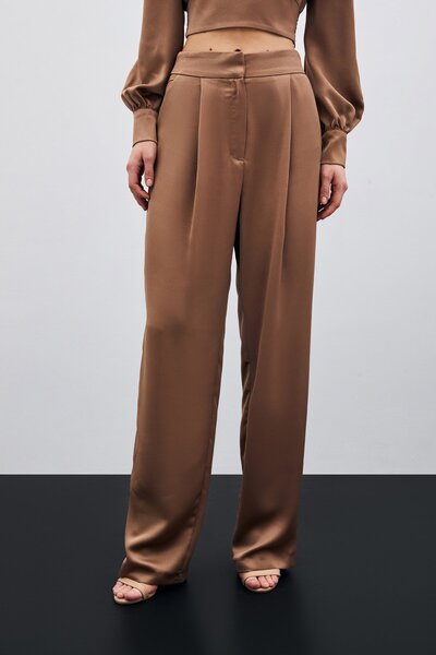 Sateen Pileli Saten Krep Штани - Camel