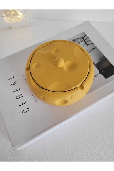 KARRA Cheese Shaped Concrete Ashtray