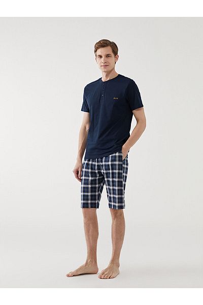 LC Waikiki Σετ ανδρικών πιτζάμες Standard Fit με σορτς
