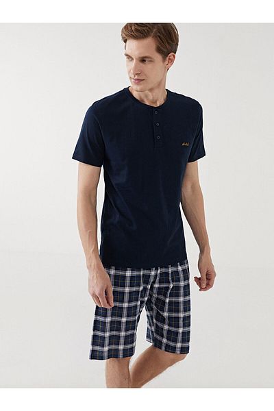 LC Waikiki Σετ ανδρικών πιτζάμες Standard Fit με σορτς
