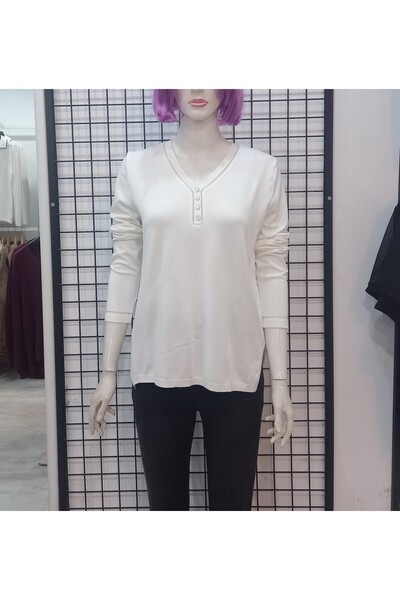 Butik Şans JM بلوزة تريكو بأزرار على شكل حرف V وتفاصيل من التول