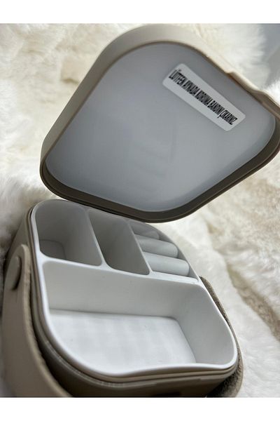 Store Travel Size Luxury Jewelry Organizer Box with Mirror (Cream) Accessory Case Ring Earring Organizer