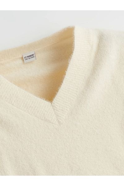 LC Waikiki Lcw Kids Ecru V-Neck Girl's Knitwear Sweater