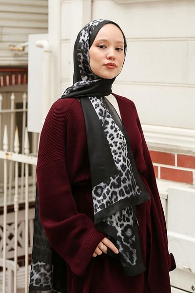 Hint İpek Șal mătăsos cu tranziție leopard de culoare solidă strălucitoare