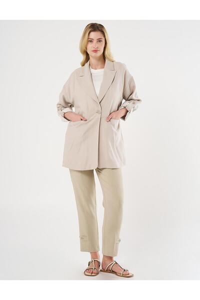 Kayra Stone Colored Foldable Ankle Button Jacket
