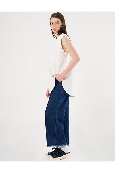 KYR Ecru Sleeveless T-Shirt