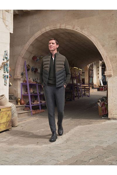 Kip Khaki Woven Sports Vest - Stylish and Useful