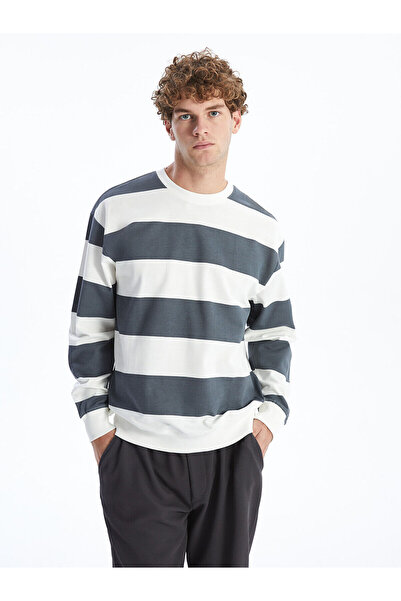 LC Waikiki Nevavm Color Block Men's Sweatshirt with Oval Collar and Long Sleeves