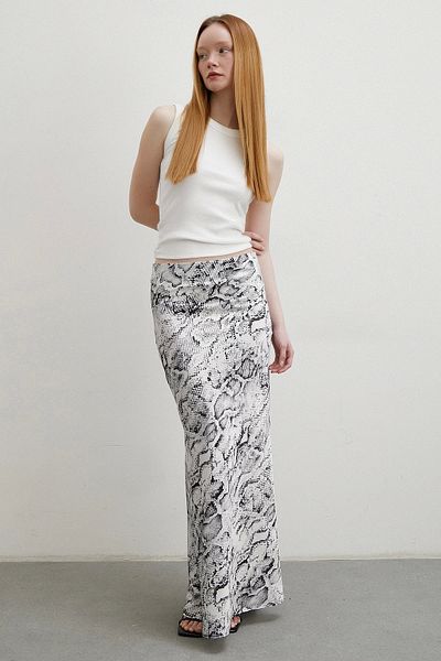 Never more Fusta maxi cu model alb