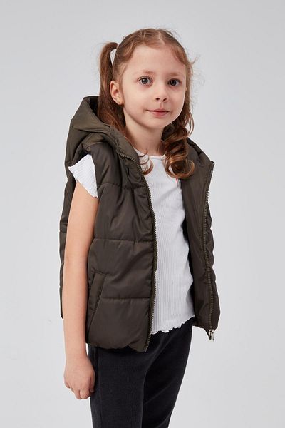 Benittokids Пухена жилетка с качулка за момиче 51307