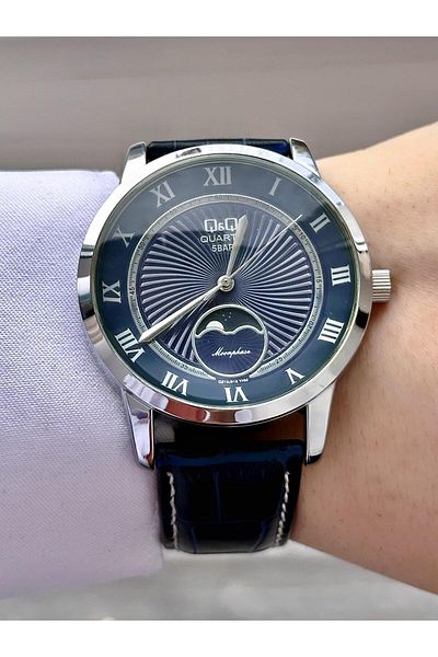 Q&Q  Men's Leather Cord Wristwatch